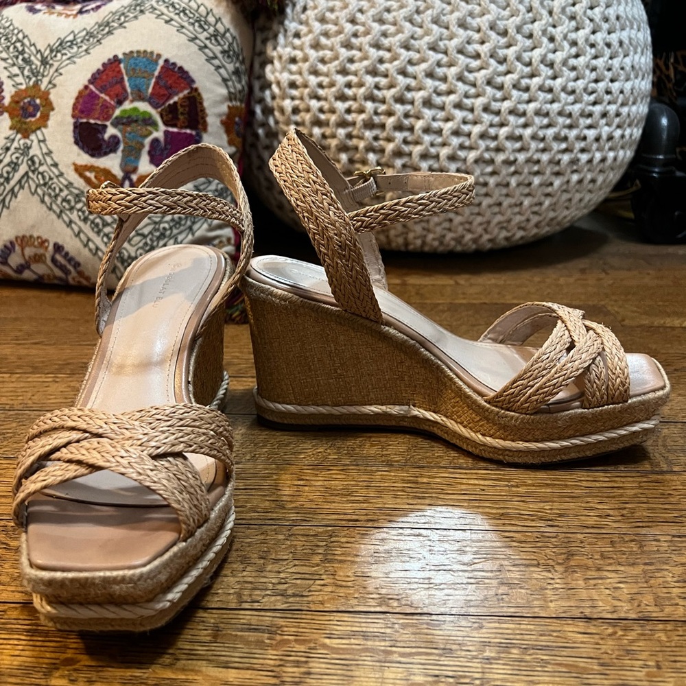 Chocolat Blu Bora Espadrille Wedge Sandal Size 39
